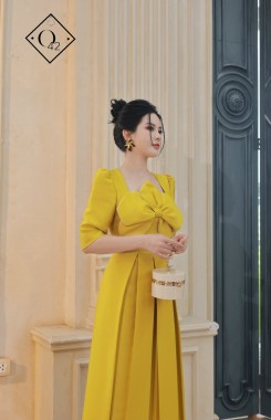 Váy taffeta vàng đính hạt - T4